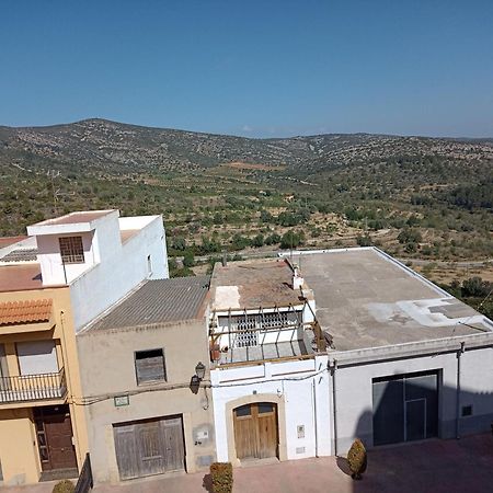 Tranquil And Spacious Townhouse In Historical And Picturesque Cervera Del Maestre Ngoại thất bức ảnh